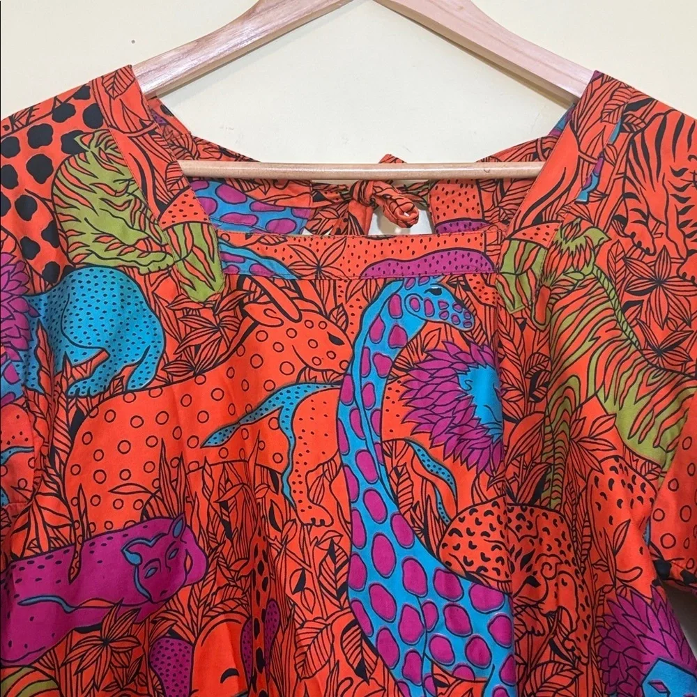 Vintage Design House Open Tie-Back Square Neck Hidden Safari Animal Top Shirt - Picture 6 of 15